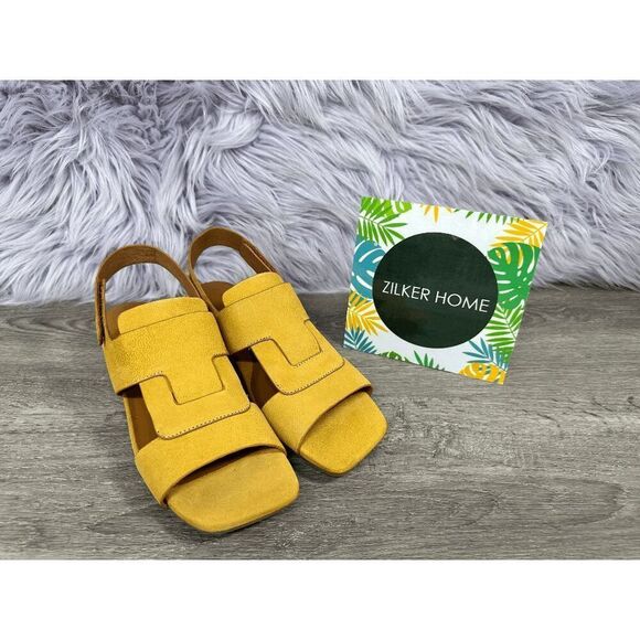 Gentle Souls Women's Park Interlock Slingback Sandals - Giallo 7.5M - Picture 1 of 7